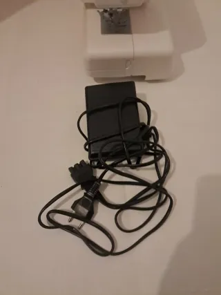 Máquina de coser SilverCrest