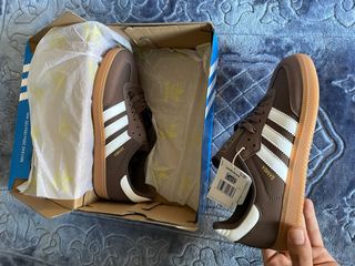 Adidas Samba Marrones y Blancas