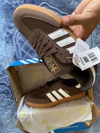 Adidas Samba Marrones y Blancas