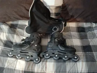 Patines en línea negros talla 44