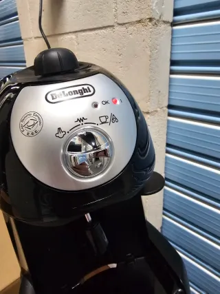 Cafetera DeLonghi Espresso y Cappuccino