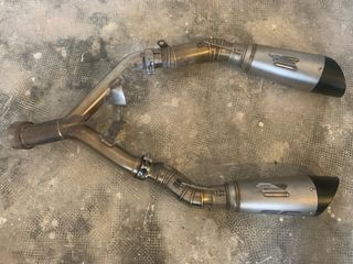 Línea de escape moto sin homologar