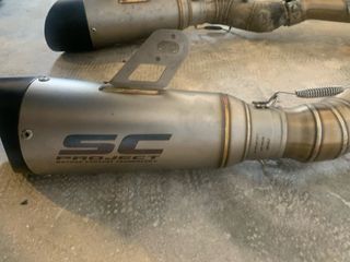 Línea de escape moto sin homologar