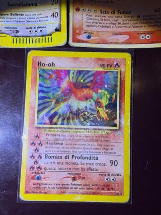 Carte Pokémon Ho-oh e Charizard