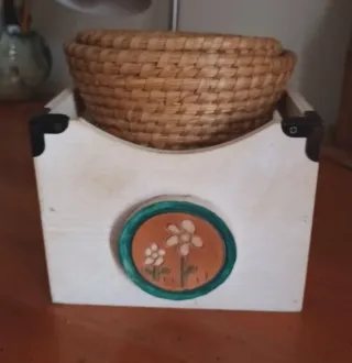 2 Cestas Mimbre y 1 Cajita Madera Decorada