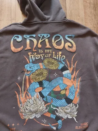 Sudadera Bershka con estampado Talla M