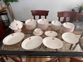 Vajilla San Claudio Porcelana 49 Piezas Cerezas