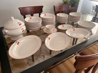 Vajilla San Claudio Porcelana 49 Piezas Cerezas