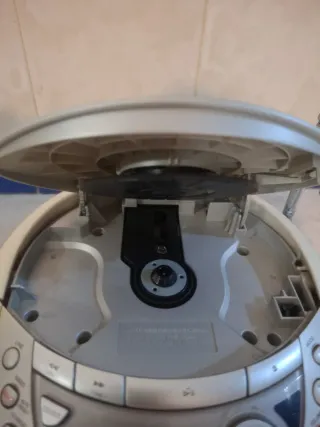 Radiocasete Sony CFD-E95L CD/Radio