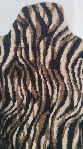 Zara | Animal Print | T S