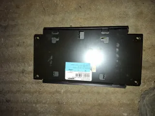 Amplificador Bose Mercedes CLK W208 Original