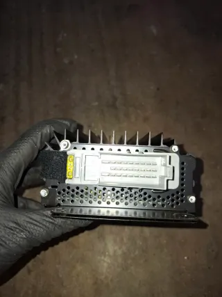 Amplificador Bose Mercedes CLK W208 Original