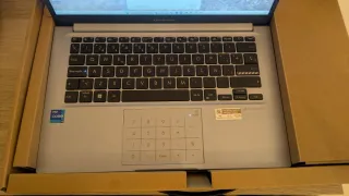 Asus Vivobook 14" gen12 intel I7