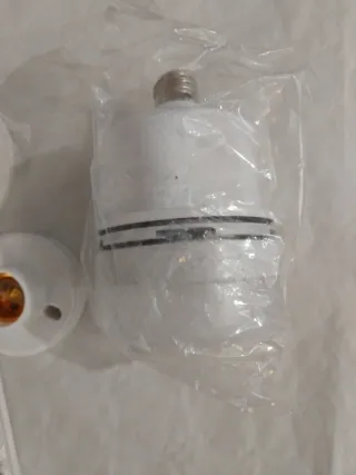 Mini ventilador de techo blanco