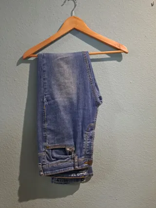 Pantalón vaquero de caballero
