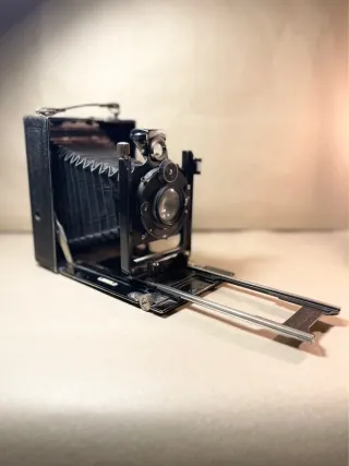 Macchina fotografica F. Deckel-Munchen a soffietto