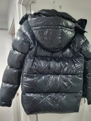 Plumas Columbia Negro