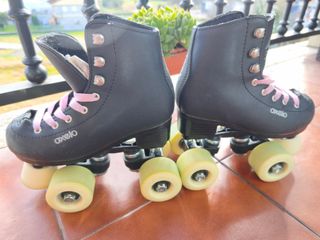 Patines Oxelo Talla 31 Negros con Cordones Rosas