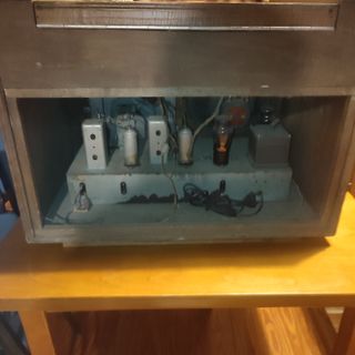 Radio Areso Tocadiscos Antigua Válvulas