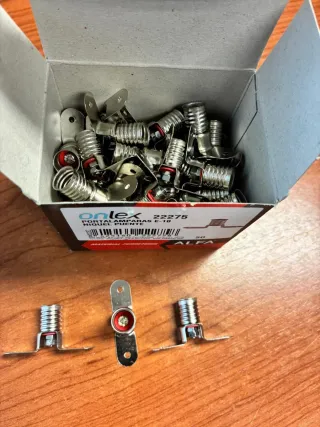 Lote cajas Bombillas y Portalámparas