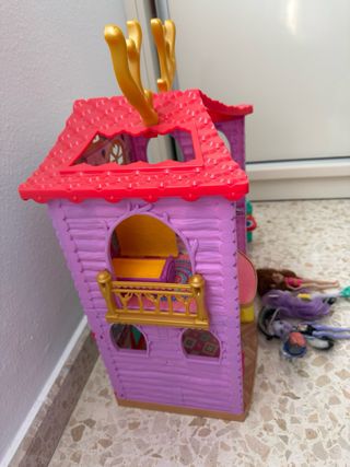 Casa Enchantimals con Muñecas