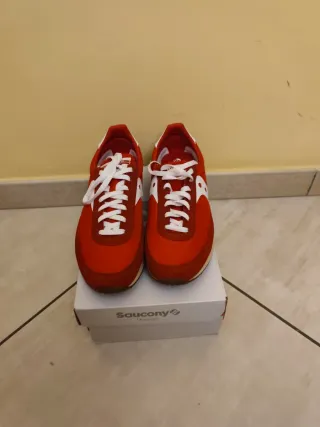 Saucony Scarpe Uomo Rosse e Bianche