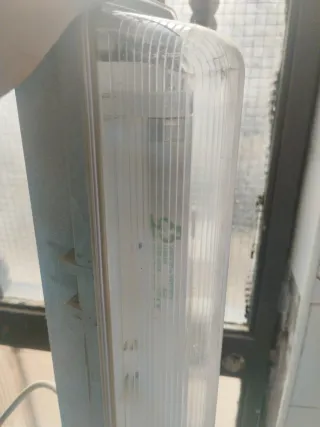 Lámpara fluorescente lineal