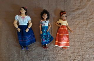 Lotto Bambole Encanto