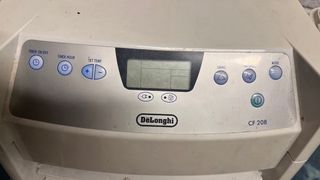 Aire Acondicionado Portátil DeLonghi CF 208