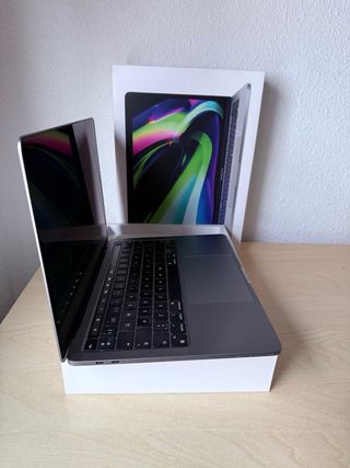 MacBook Pro 13 M2 2022 500GB SSD como nuevo