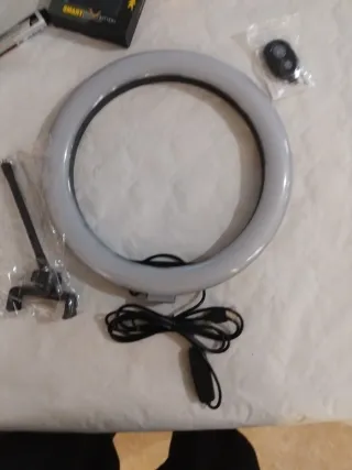 Aro de luz LED con control remoto solo lo que se