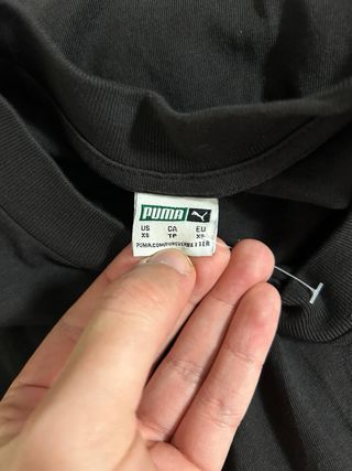 T-shirt Puma logo colorata