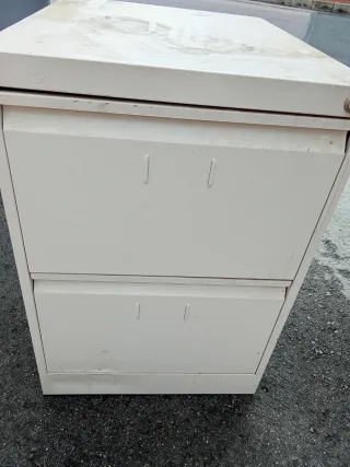 Cajonera metálica beige