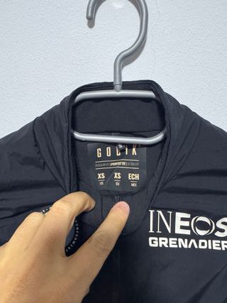 Exclusivo chaleco gobik eminent team ineos XS