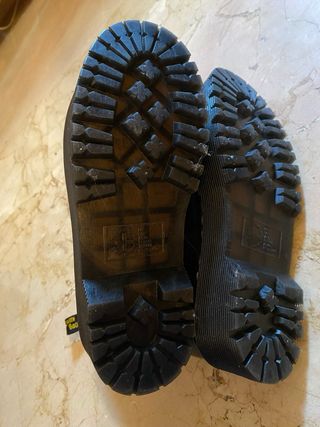 Botas Estilo Dr. Martens Talla 38 Negras
