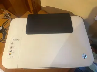 Impresora HP Deskjet 1510 + Teclado + Ratón