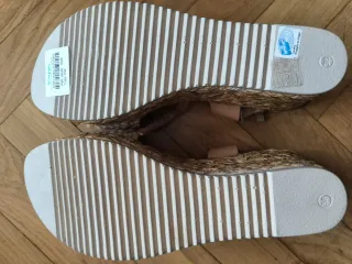 Sandalias de cuña para mujer