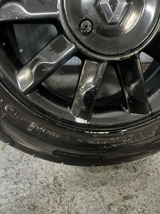 Llantas Renault 15”