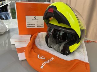 Casco Schuberth C4 Pro XS + Comunicador SC1