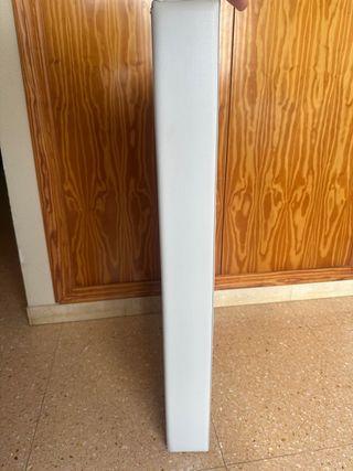 Cambiador bebé con medidor y estampado de león