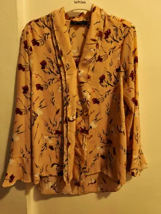 3 Blusas Sfera y Cortefiel