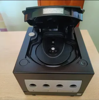 Nintendo GameCube Nera con Cavi e Controller