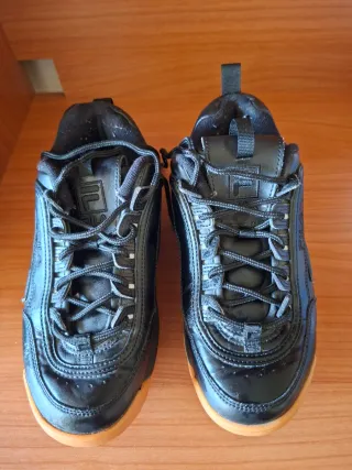 Tenis Fila Disruptor Negro Talla 38