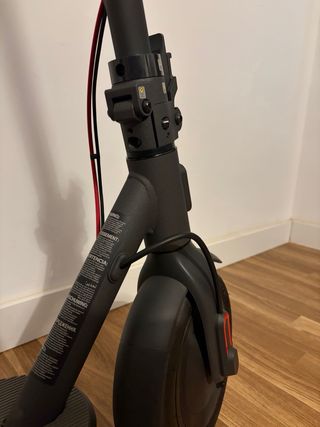 Patinete Eléctrico Xiaomi Scooter 4 + Casco