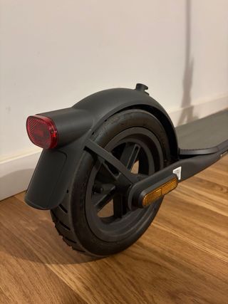 Patinete Eléctrico Xiaomi Scooter 4 + Casco
