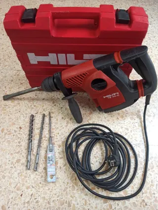 Martillo HILTI TE 30-C AVR + Accesorios