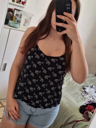 Top estampado elefantes