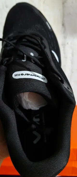 Nike Air Zoom Vomero Plus Negro talla 43 A Estrena