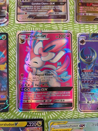 Lote 8 Cartas Pokémon GX / V / VMAX