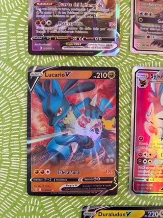Lote 8 Cartas Pokémon GX / V / VMAX